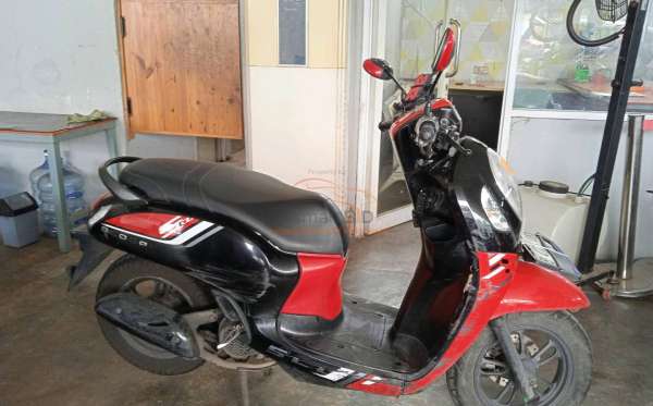 HONDA  SCOOPY