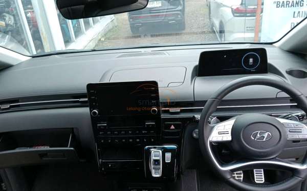 HYUNDAI STARIA 2.2 2WD 8AT