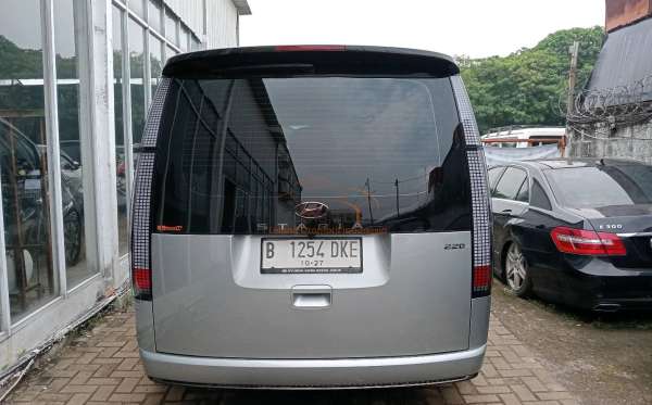 HYUNDAI STARIA 2.2 2WD 8AT