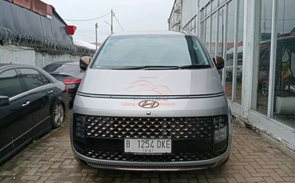 HYUNDAI STARIA 2.2 2WD 8AT