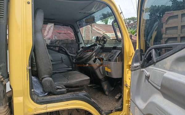 MITSUBISHI CANTER FE 75