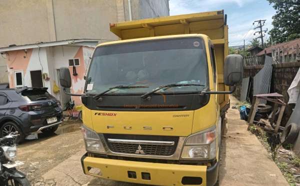 MITSUBISHI CANTER FE 75