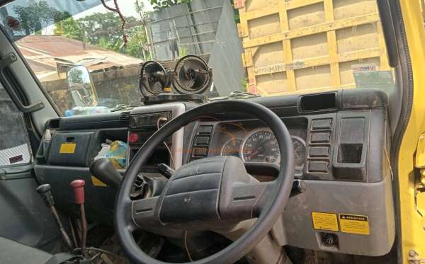 MITSUBISHI CANTER FE 75