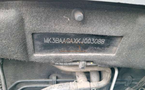 WULING ALMAZ 1.5 LT LUX CVT