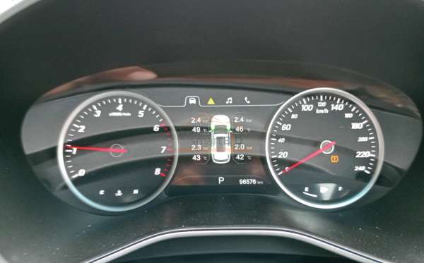 WULING ALMAZ 1.5 LT LUX CVT