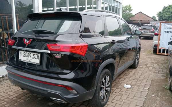 WULING ALMAZ 1.5 LT LUX CVT