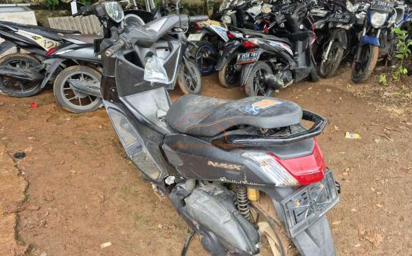 YAMAHA NMAX 155