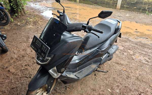 YAMAHA NMAX 155
