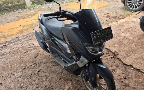 YAMAHA NMAX 155
