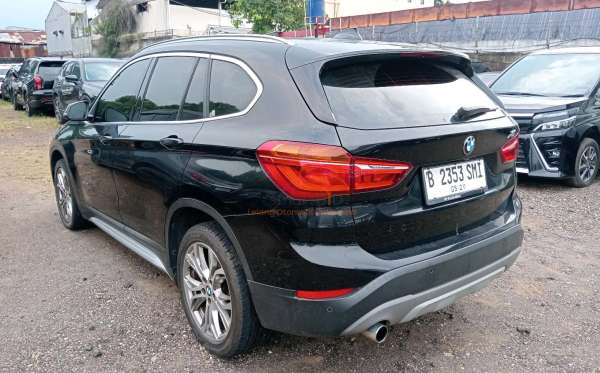 BMW X1 SDRIVE 18I