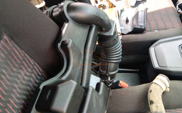 DAIHATSU  AYLA  1.2R