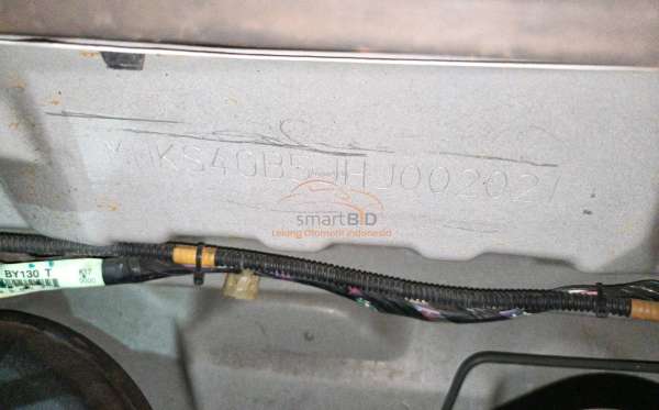 DAIHATSU  AYLA  1.2R