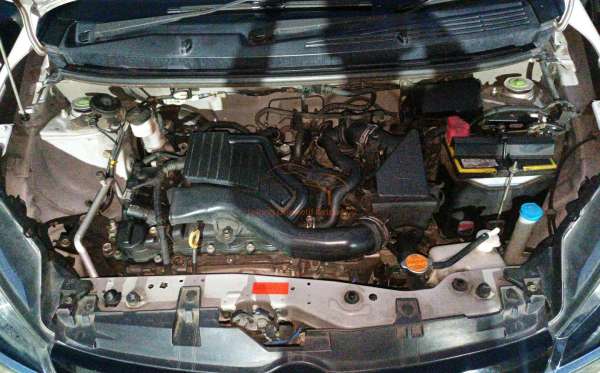 DAIHATSU  AYLA  1.2R