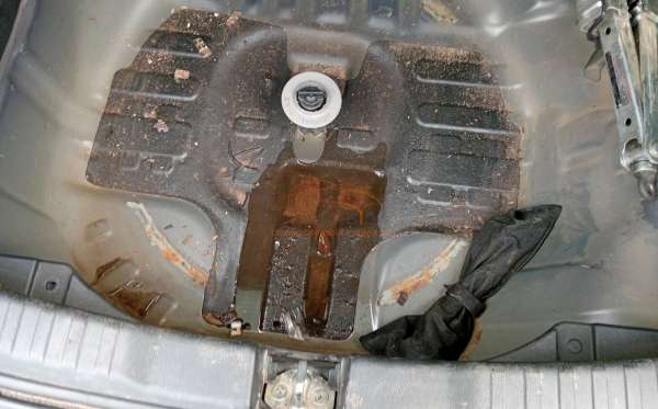 HONDA  CR-V  RM3 2WD 2.4