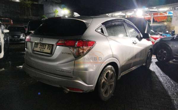 HONDA  HRV  RU5 1.8 RS