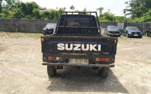 SUZUKI MEGA CARRY PU