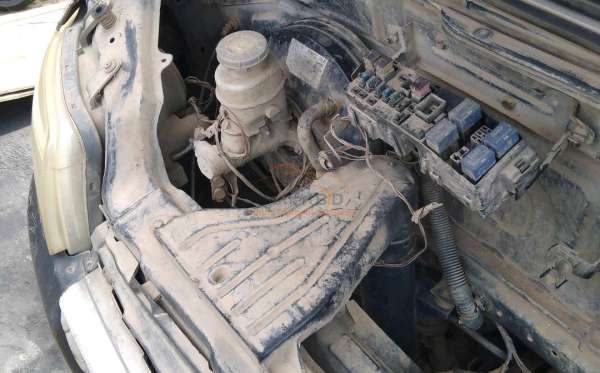 SUZUKI MEGA CARRY PU