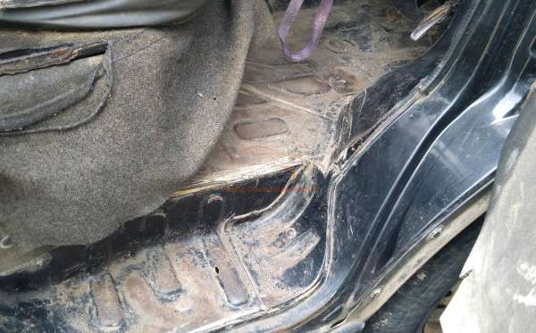 SUZUKI MEGA CARRY PU