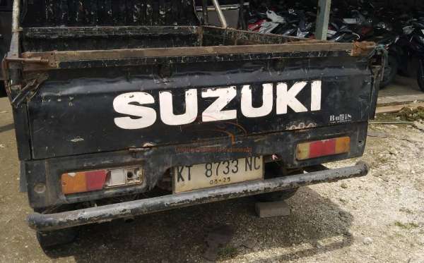 SUZUKI MEGA CARRY PU