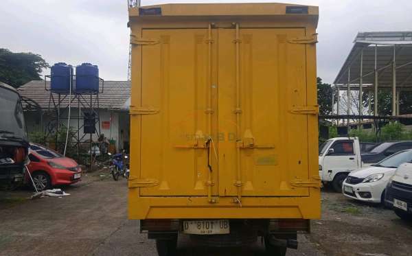 MITSUBISHI COLT DIESEL FE 71