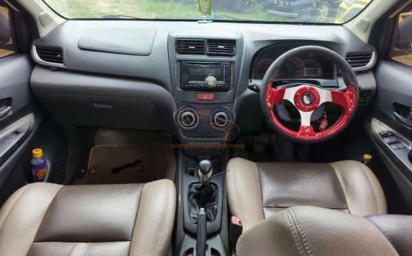 TOYOTA NEW AVANZA VELOZ 1.5