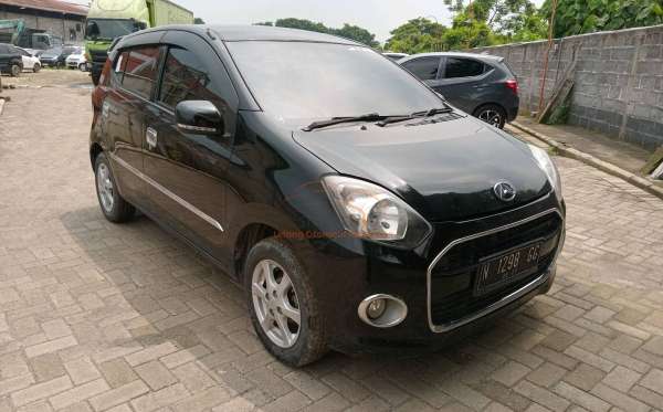 DAIHATSU AYLA 1.0 X