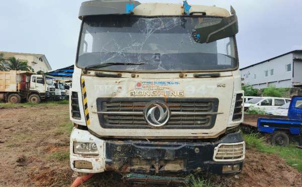 DONGFENG DUMP TRUCK 12 RODA