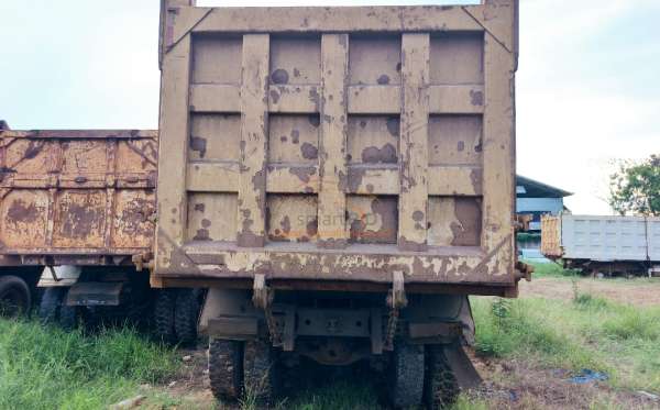 DONGFENG DUMP TRUCK 12 RODA