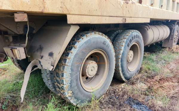 DONGFENG DUMP TRUCK 12 RODA