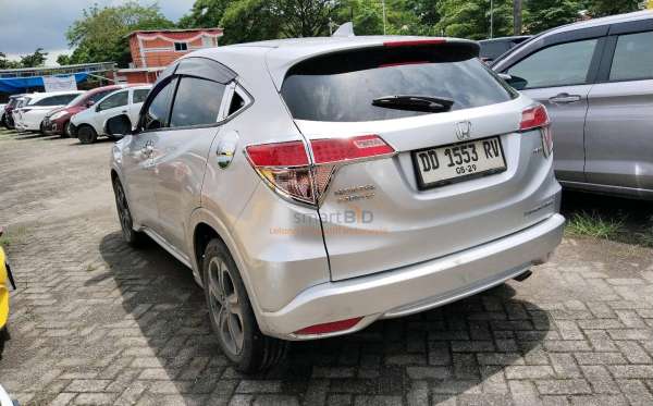 HONDA  HRV  RU5 1.8 RS