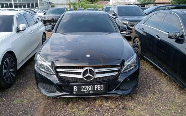 MERCEDES BENZ C 200