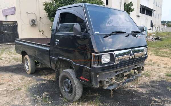 MITSUBISHI  L 300 L300 PU FB-R (4X2)