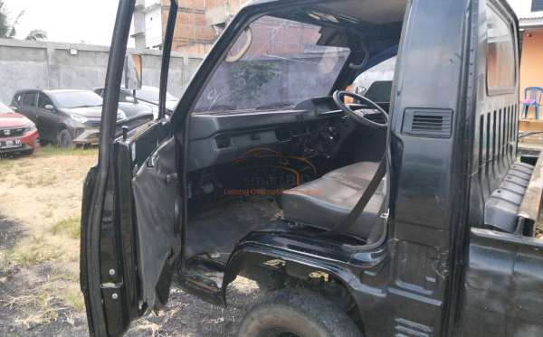 MITSUBISHI  L 300 L300 PU FB-R (4X2)