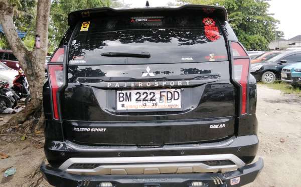 MITSUBISHI PAJERO SPORT 2.4L DAKAR-L (4X2)