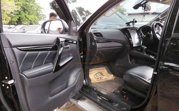 MITSUBISHI PAJERO SPORT 2.4L DAKAR-L (4X2)