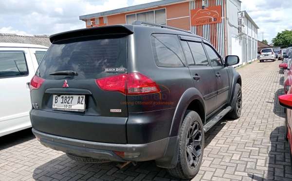 MITSUBISHI PAJERO SPORT