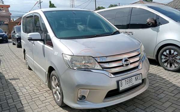 NISSAN SERENA HIGWAY STAR 2.0