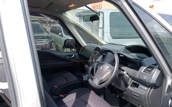 NISSAN SERENA HIGWAY STAR 2.0