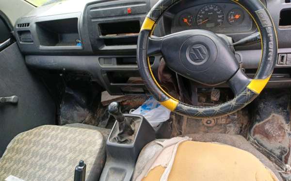 SUZUKI MEGA CARRY PU