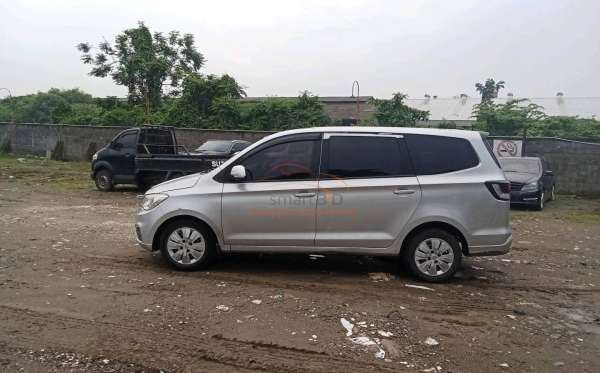 WULING  CONFERO  1.5 (4X2)