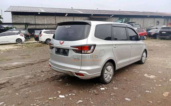 WULING  CONFERO  1.5 (4X2)
