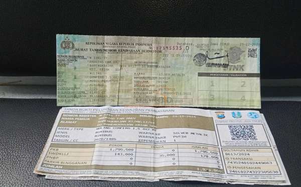 WULING  CONFERO  1.5 (4X2)