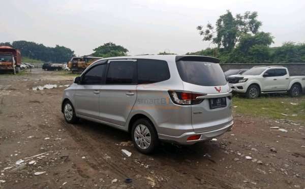 WULING  CONFERO  1.5 (4X2)