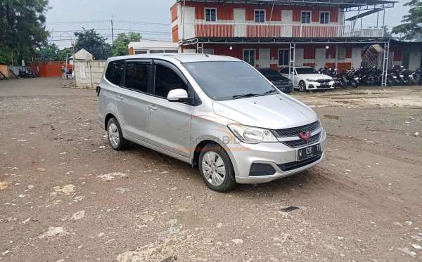 WULING  CONFERO  1.5 (4X2)