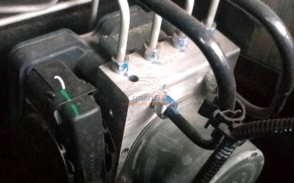 WULING CORTEZ 1.5 LUX