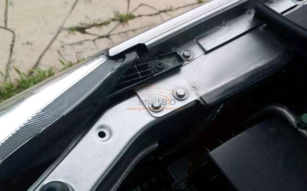 WULING CORTEZ 1.5 LUX