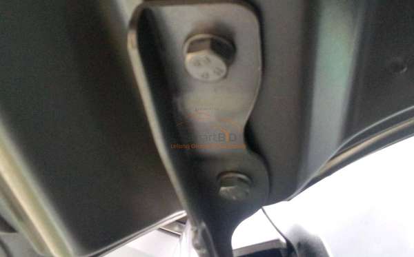 WULING CORTEZ 1.5 LUX