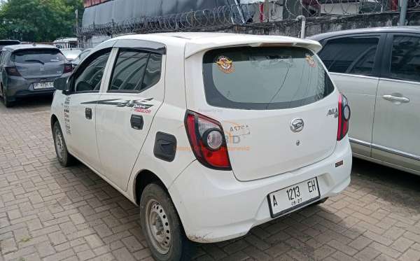 DAIHATSU AYLA 1.0D