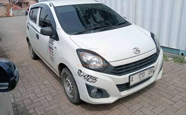 DAIHATSU AYLA 1.0D
