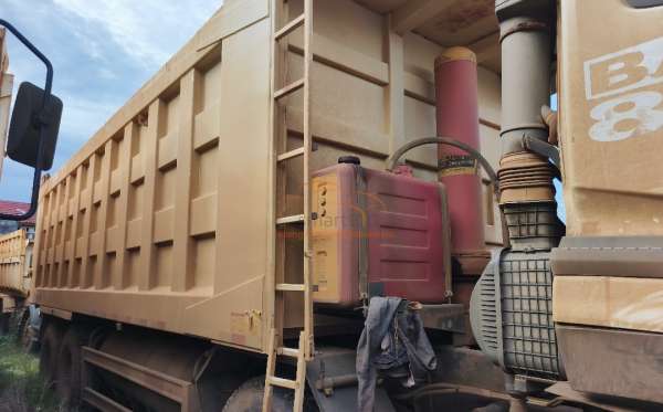 DONGFENG DUMP TRUCK 12 RODA